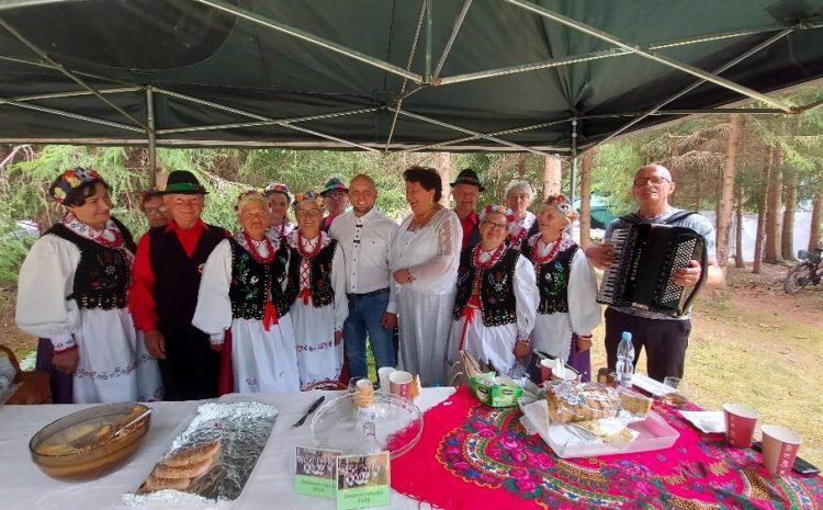 Rodzinny piknik łuczniczy na strzelnicy PZŁ w Miastku